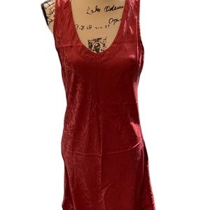 VICTORIA’S SECRET 100% SILK LONG GOWN